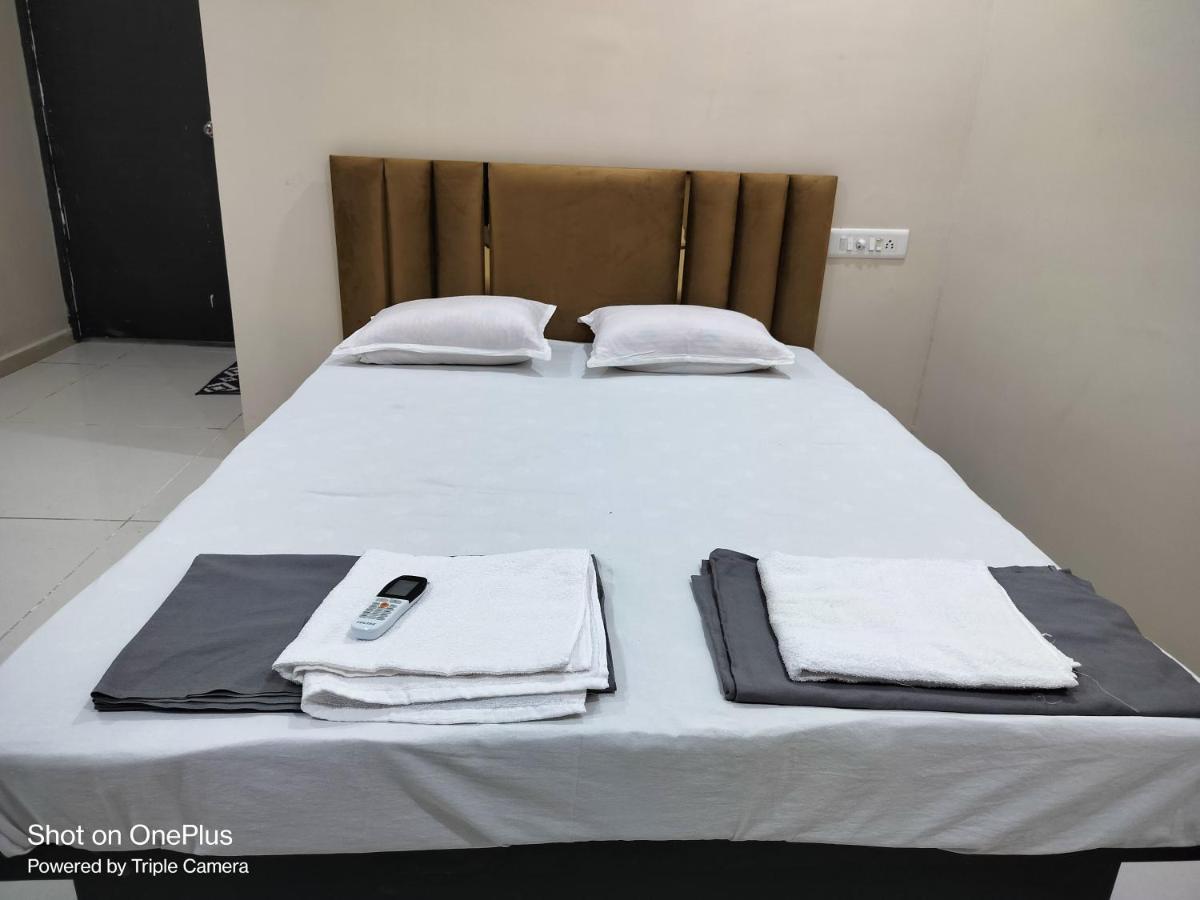 Satkar Home Stay Ujjain Exterior foto