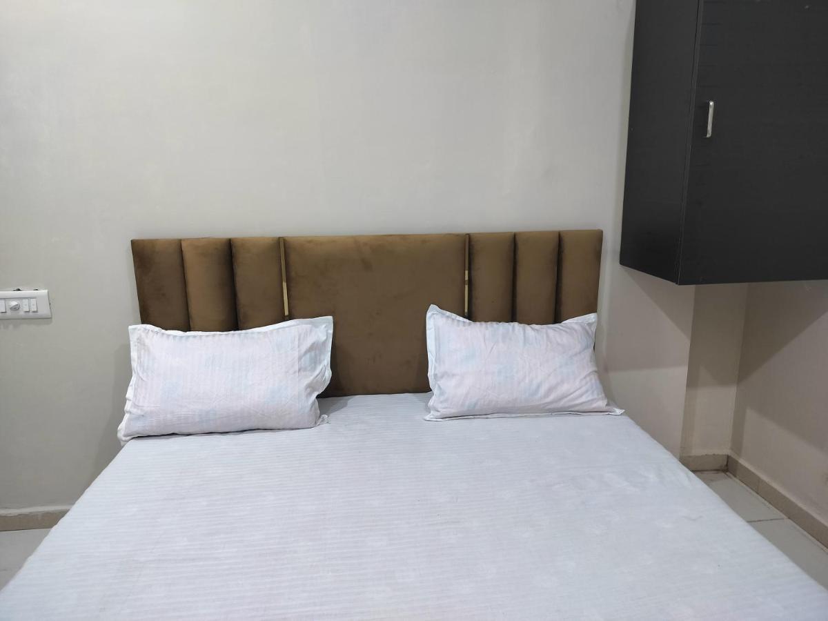 Satkar Home Stay Ujjain Exterior foto