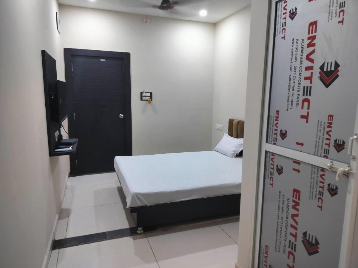 Satkar Home Stay Ujjain Exterior foto